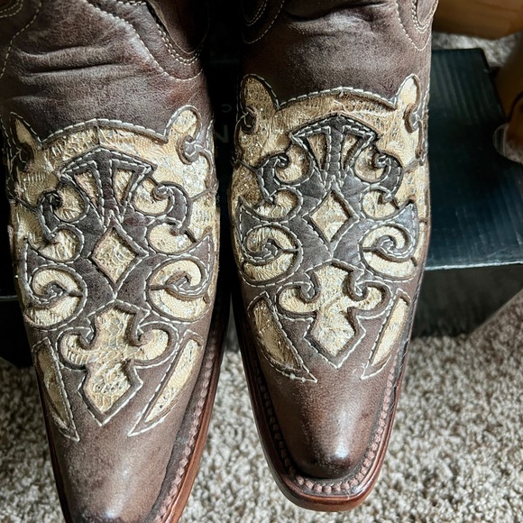 Ranger Women’s Snip Toe Boots - Picture 4 of 11